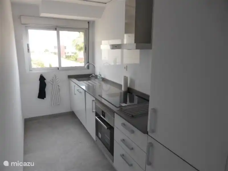 Cocina con equipamiento necesario.