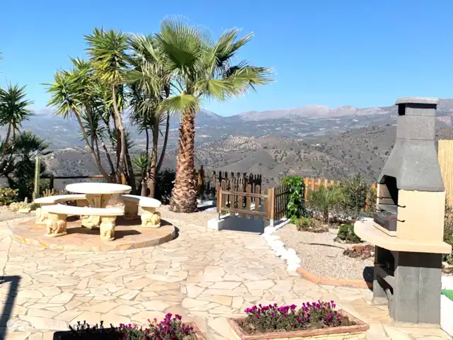 Casa Lucía en España, Andalucía, Canillas de Aceituno - villa Jardín