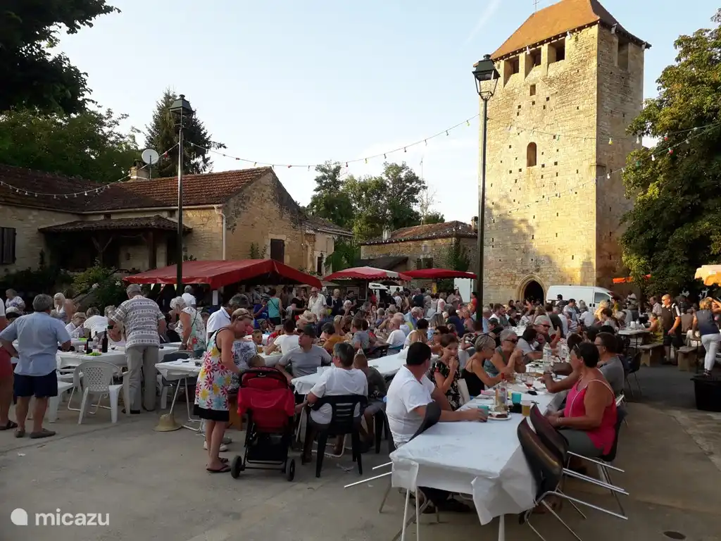 Saint Martin le Redon: Marché Gourmand
