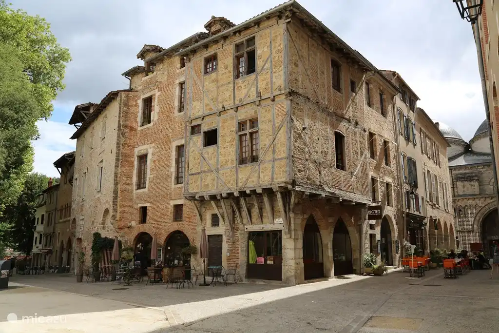 Cahors; 38 Kilometer entfernt