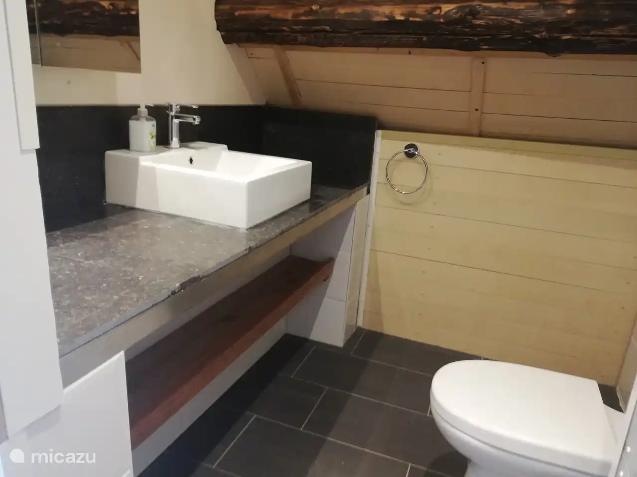 Buhardilla zona sanitaria