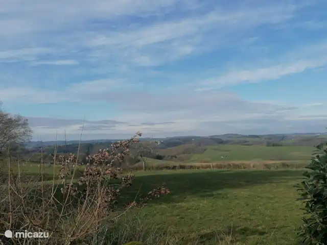 Maison STEKO | Allemagne, Eifel, Jucken - ferme Vue depuis le verger.