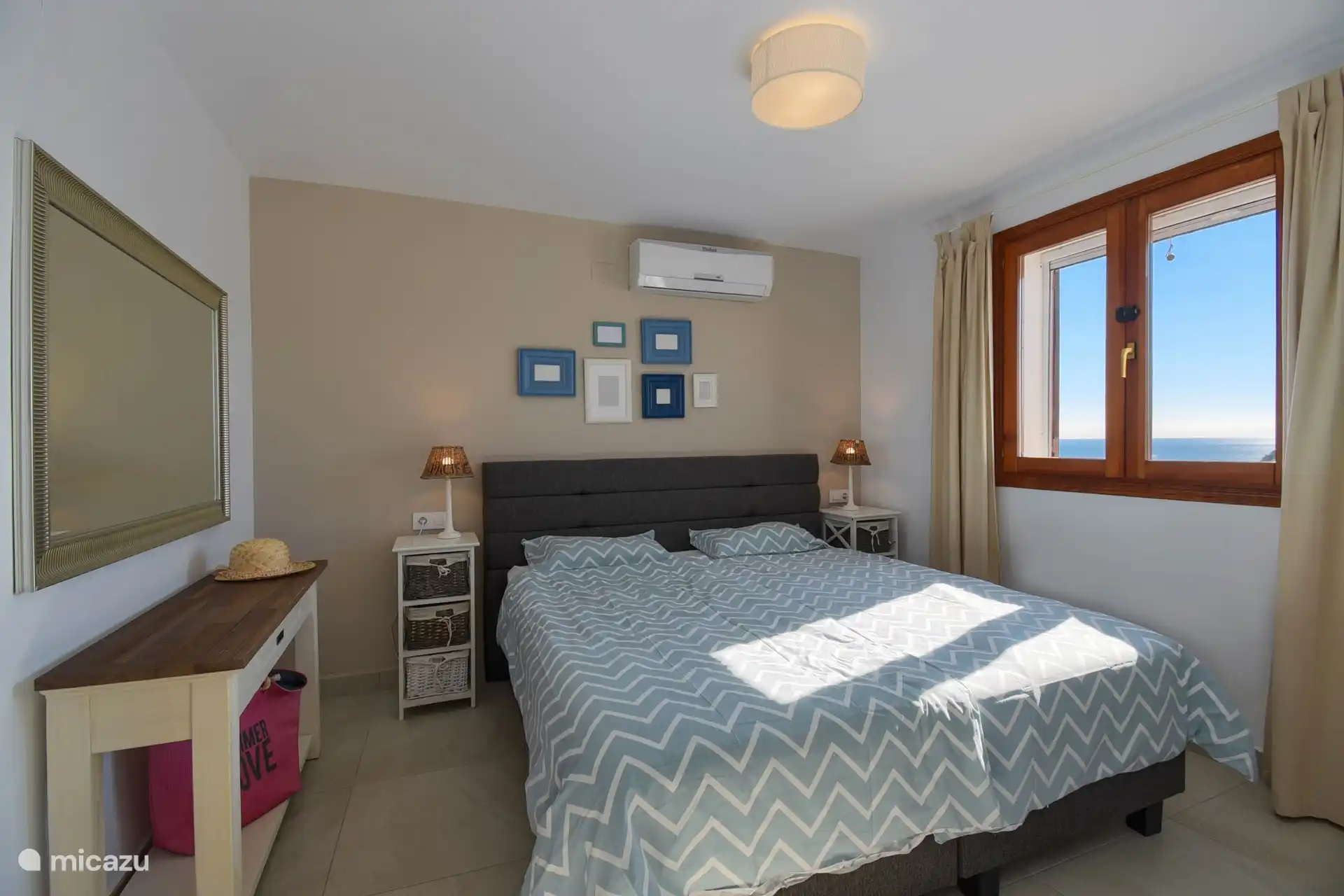 Schlafzimmer 2 mit Bad en-suite