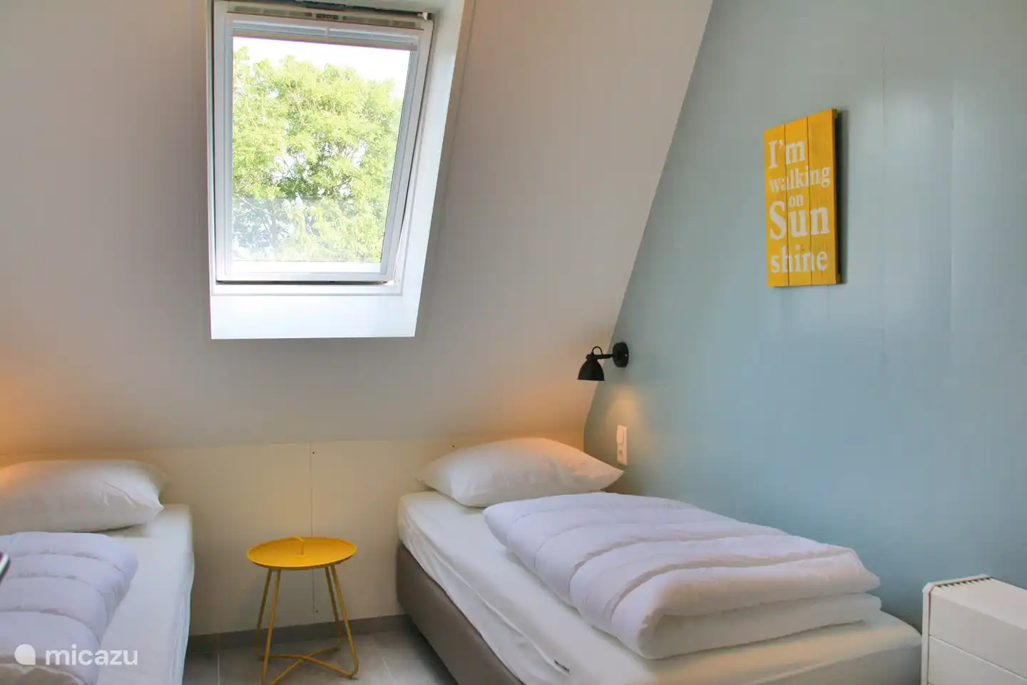 Schlafzimmer über 5