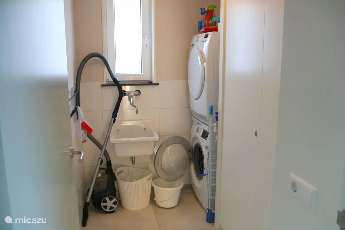 Waschmaschine und Trockner