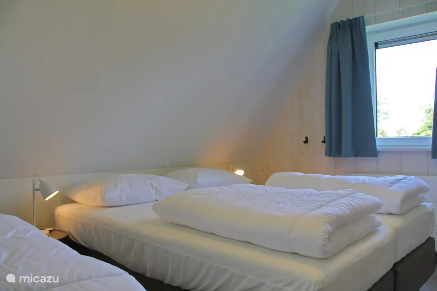 Schlafzimmer 6
