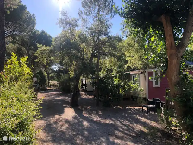 stacaravan huren in Frankrijk, Côte d´Azur, Roquebrune-sur-Argens – Stacaravan bij zee Zuid-Frankrijk Overzicht plek