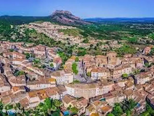 Casa móvil l Mar l Sur de Francia en Francia, Costa Azul, Roquebrune-sur-Argens - mobil home / caravana El pueblo de Roquebrun cerca del camping.