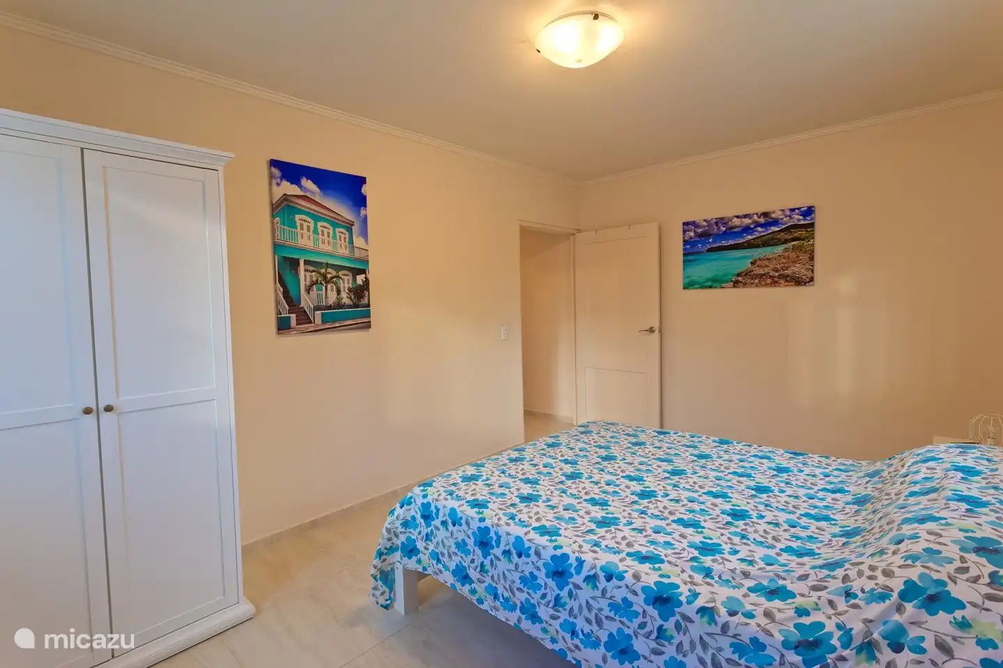 Das dritte Schlafzimmer befindet sich auf der Vorderseite