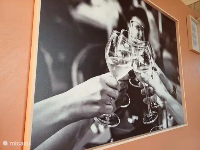 casa vacacional en Francia, Lot, Flaugnac – ¡Bulle, para los amantes del vino! Decoración temática del vino.