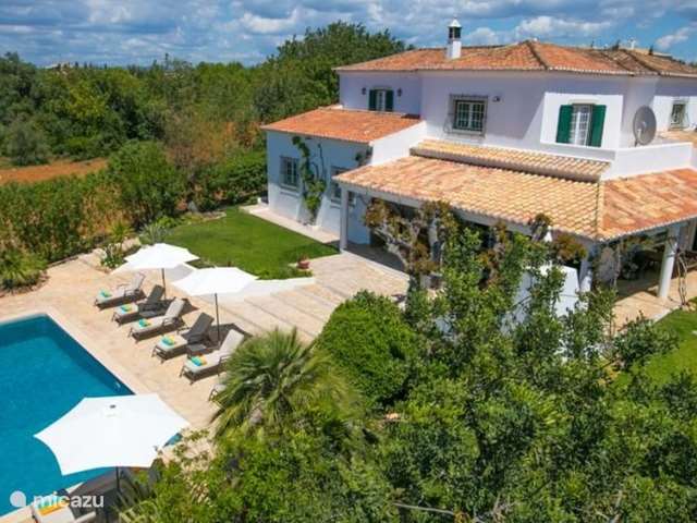 Holiday home in Portugal, Algarve, Armação de Pêra - villa Villa Milo
