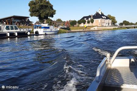 On and around the water of the Vecht en Regge.