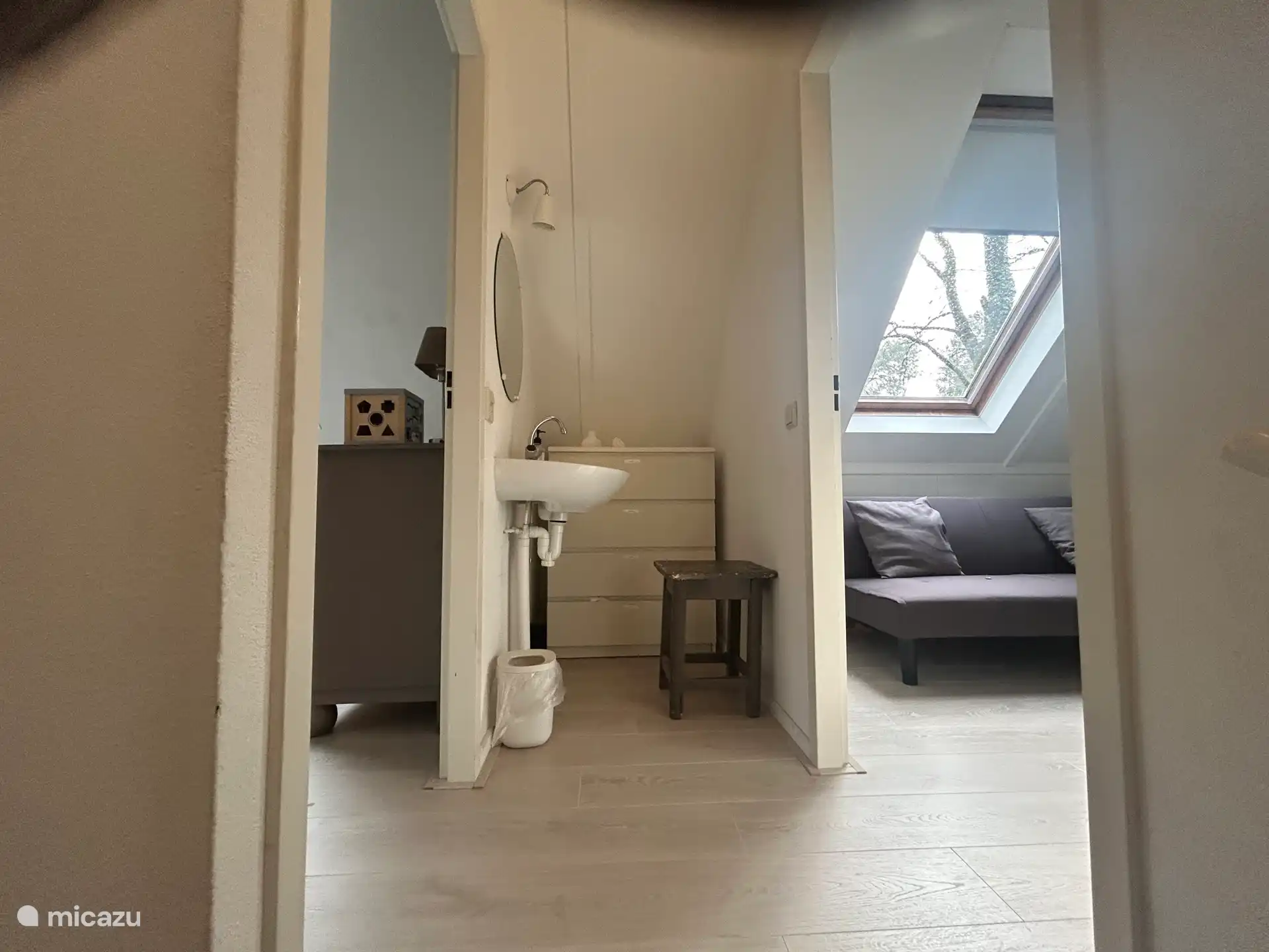 Descanso arriba con lavabo 