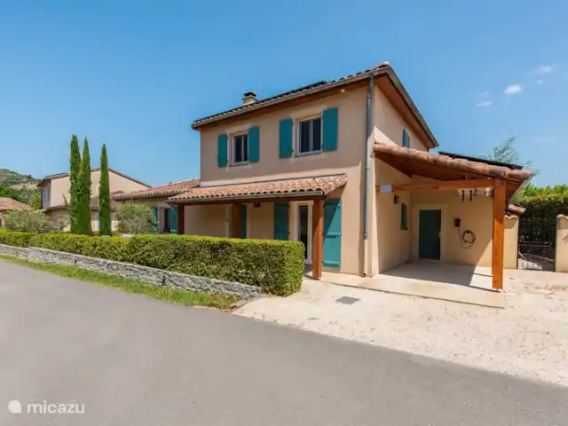 Villa Chanteauvent | France, Ardèche, Vallon-Pont-d'Arc - villa