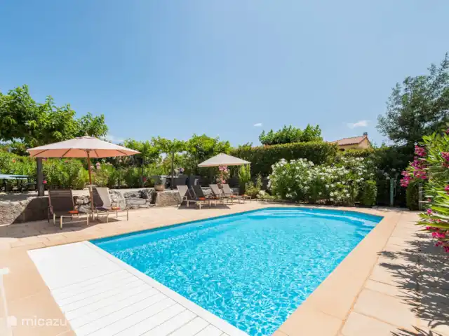 Villa Chanteauvent | France, Ardèche, Vallon-Pont-d'Arc - villa