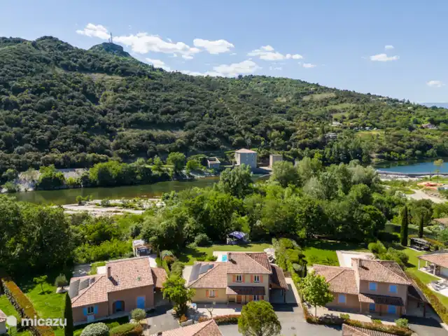 Villa LRDA 44 | France, Ardèche, Vallon-Pont-d'Arc - villa