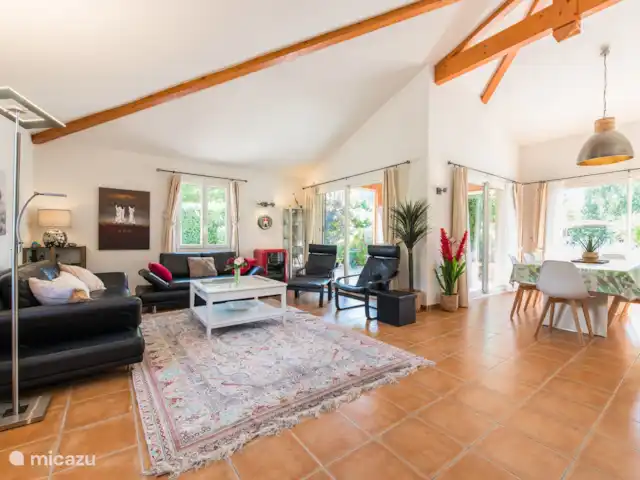 VillaFleur | France, Ardèche, Vallon-Pont-d'Arc - villa