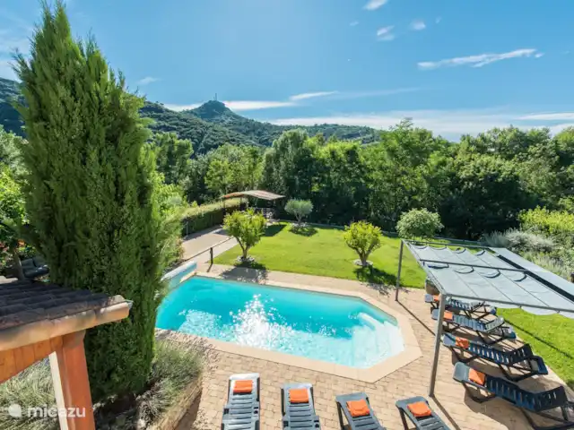 VillaFleur | France, Ardèche, Vallon-Pont-d'Arc - villa
