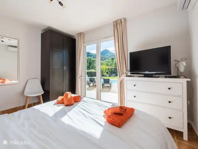VillaFleur | France, Ardèche, Vallon-Pont-d'Arc - villa