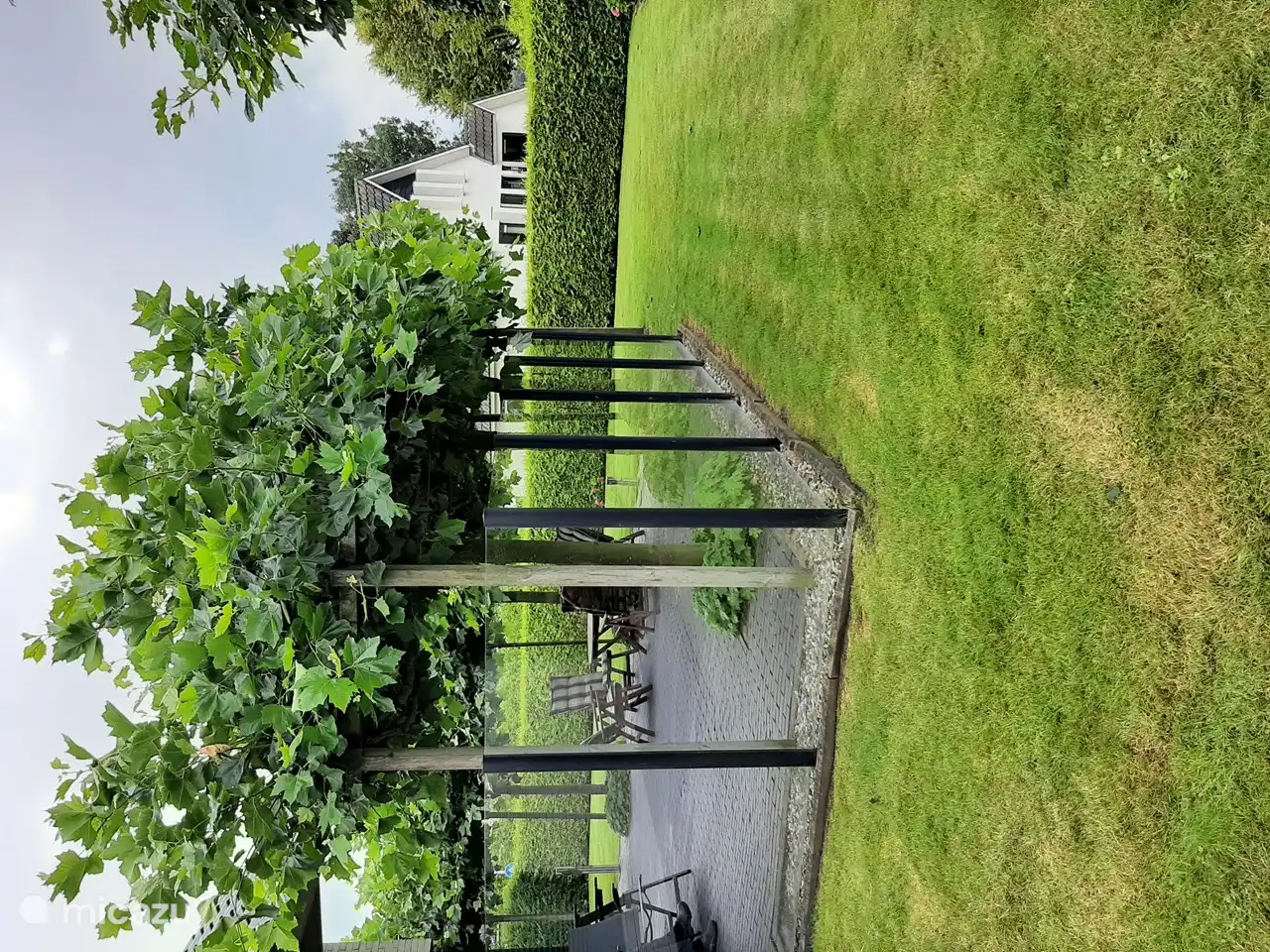 Glaswand auf der Terrasse