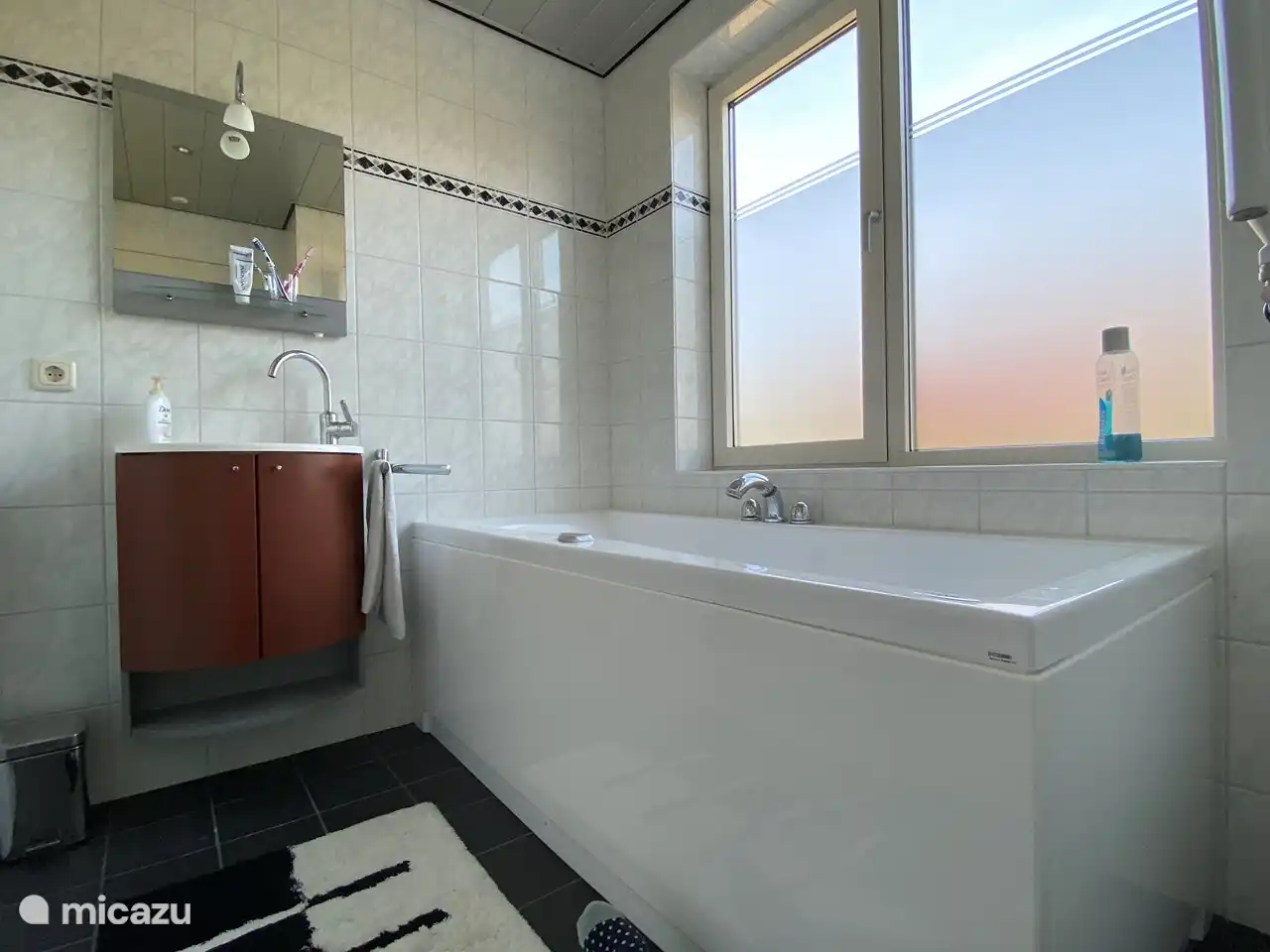 Badezimmer im Erdgeschoss