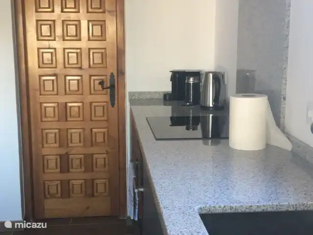 Villa Uno Más en España, Costa Blanca, Moraira - villa Junto a la cocina también un lavadero con lavadora y secadora