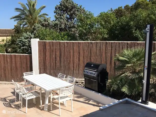 Villa Uno Más en España, Costa Blanca, Moraira - villa BBQ en una de las terrazas