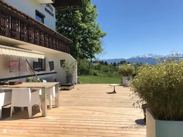 Haus Romsicht Karinthië huren in Oostenrijk, Karinthië, Kerschdorf/Nötsch - vakantiehuis Genieten op het terras, en savonds kun je heerlijk buiten zitten, tot vaak wel laat in de avond. De Krekels op de achtergrond, de silhouetten van de bergen en de sterrenhemel...