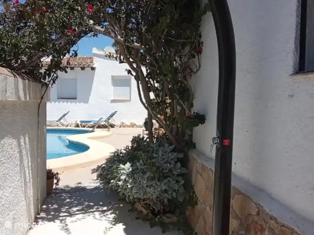 Villa Celeste Moraira | Espagne, Costa Blanca, Moraira - maison de vacances Douche extérieure solaire