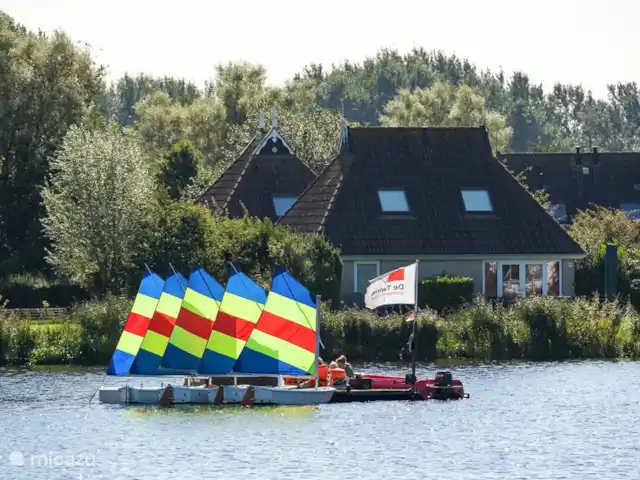 Villa de vacances spacieuse sur le lac frison | Pays-Bas, Frise, Eernewoude - villa Cours de voile pour enfants sur le lac à votre porte !