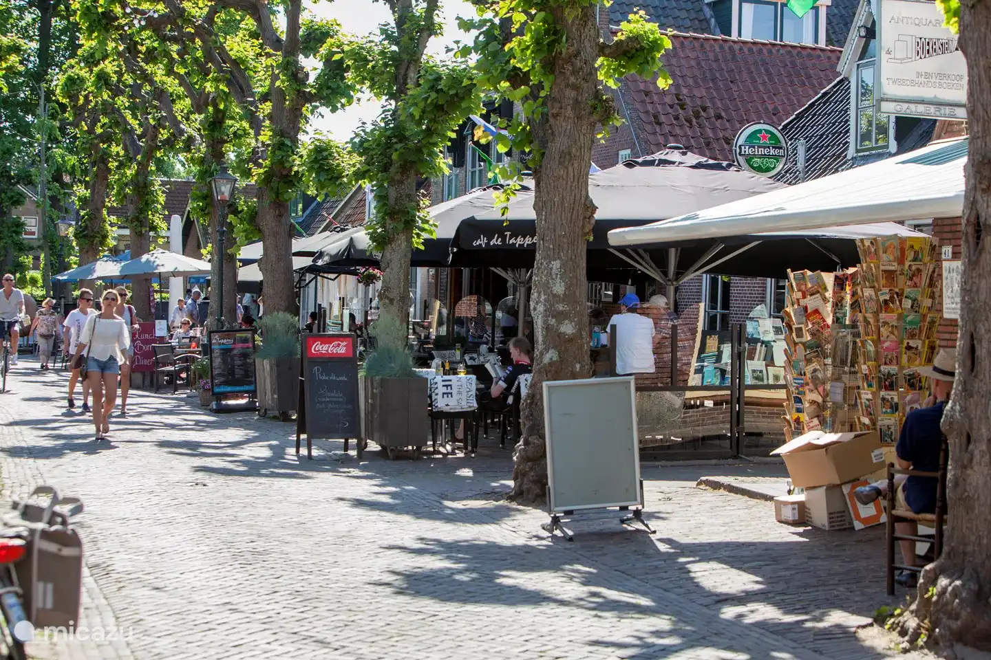 Le Langweer toujours agréable avec ses nombreuses terrasses.