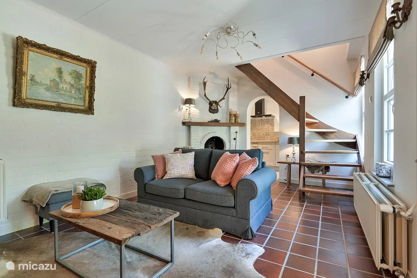 The cozy living room of apartment LIEF