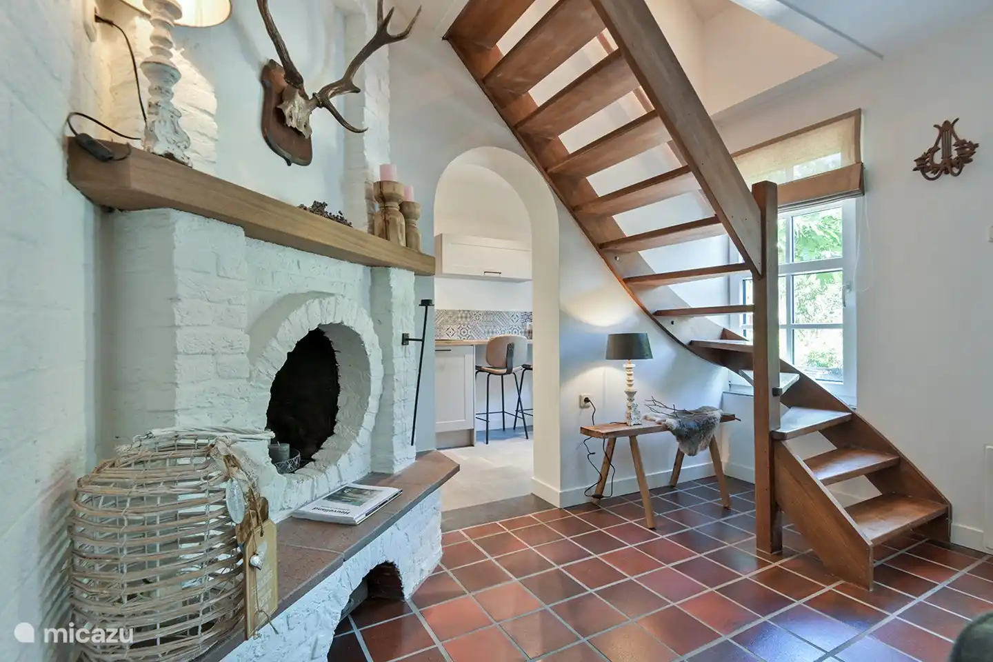 Via the stairs you walk to the 1st floor where the bedroom and the luxurious private bathroom can be found