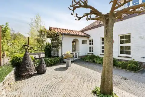 exterior view apartment LIEF