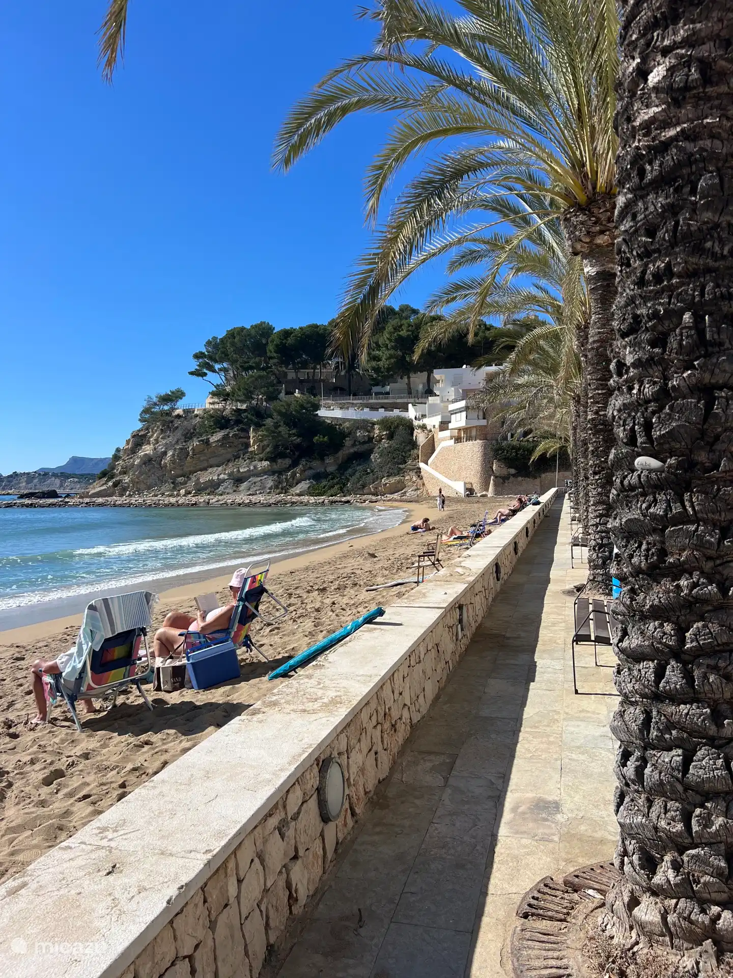 Platje del portet, the most idyllic beach is 1 km away. 