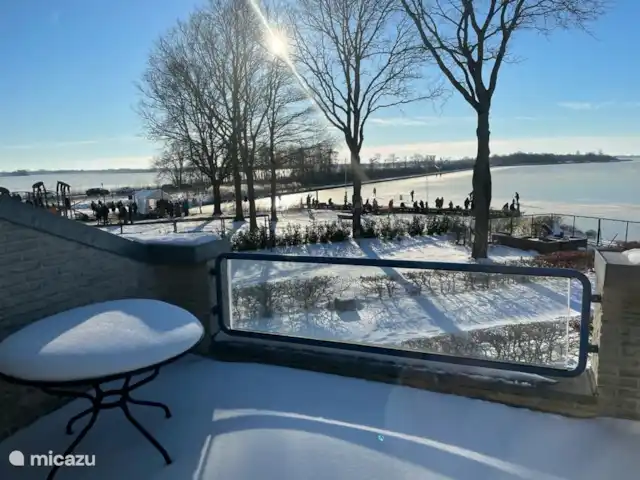 Location de Vacances Pays-Bas, Overijssel, Wanneperveen, appartement - Appartement avec vue sur le lac Giethoorn Hiver