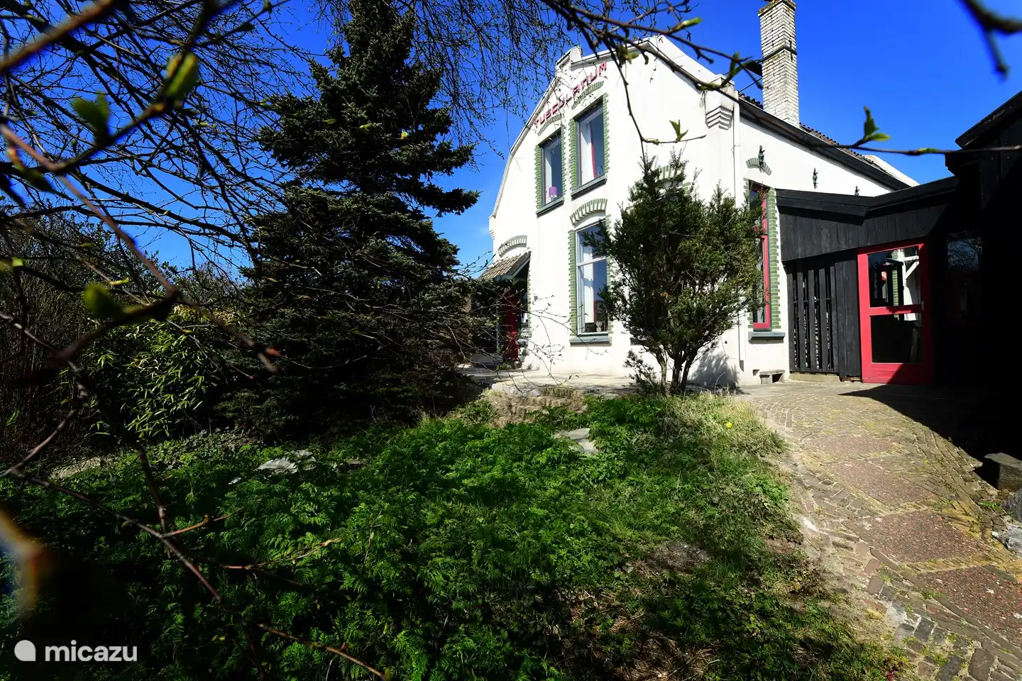 Front with front garden