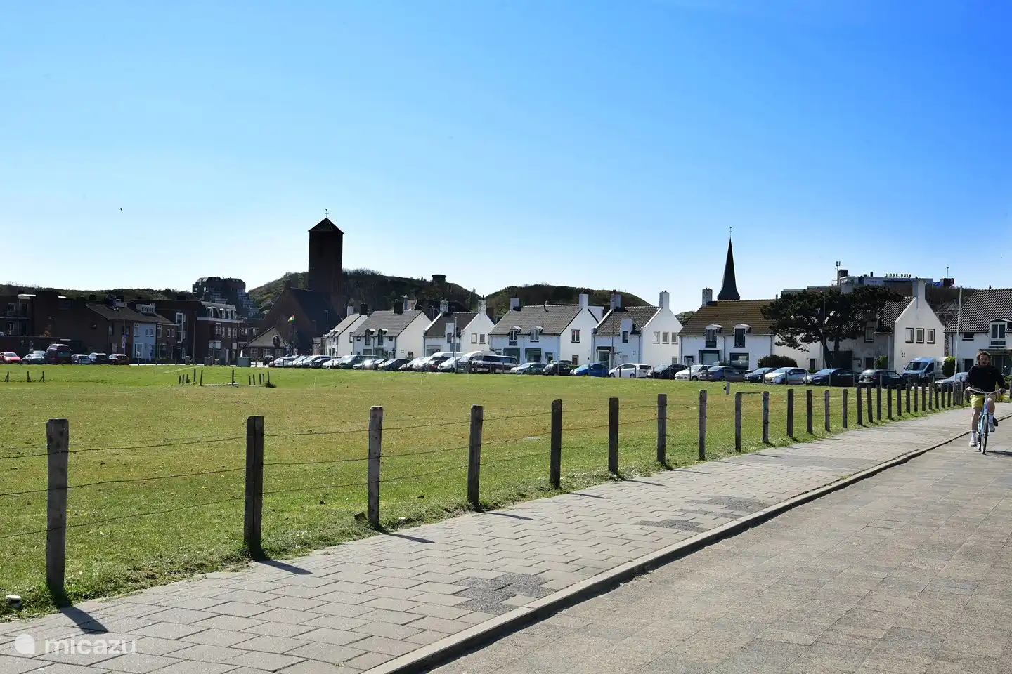 Dorpsweide Wijk aan Zee met de Spar