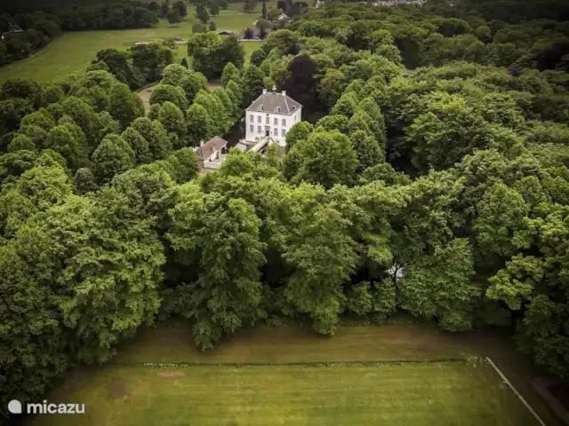 Het Neerhuis huren in Nederland, Noord-Brabant, Loon op Zand - landhuis / kasteel