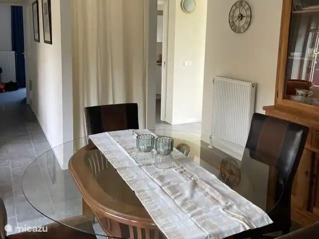 Vacances en forêt | Pays-Bas, Gueldre, Halle - maison de vacances Coin repas dans le salon