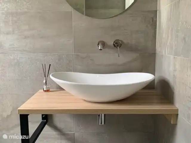 Liv Residence Casa de vacaciones y sauna en Países Bajos, Güeldres, Ermelo - casa vacacional El cuarto de baño.