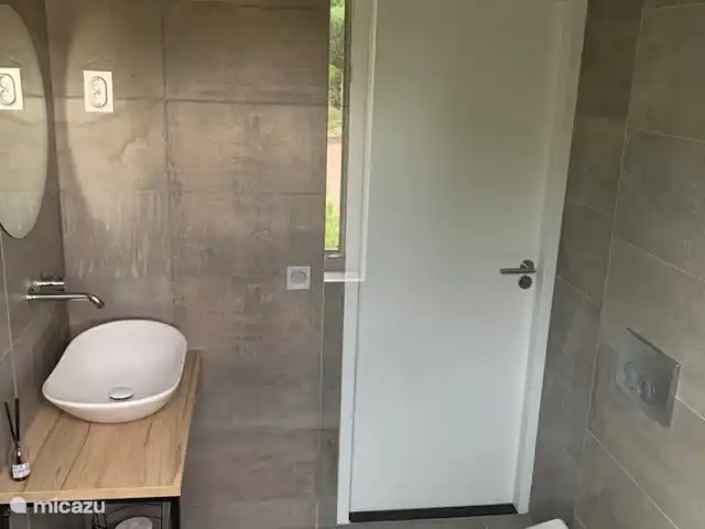 Liv Residence Casa de vacaciones y sauna en Países Bajos, Güeldres, Ermelo - casa vacacional El cuarto de baño.