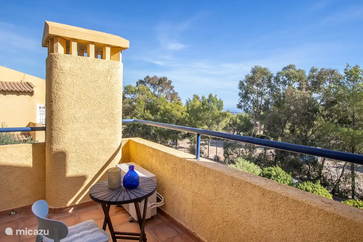 Terrasse im Obergeschoss