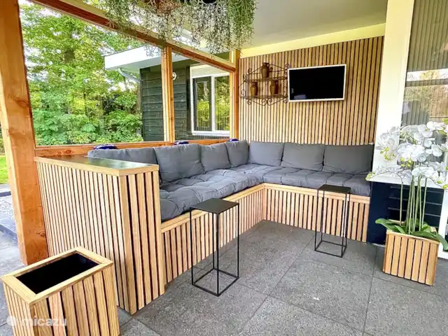 Luxury Garden Lodge Avec Climatisation + Sauna | Pays-Bas, Overijssel, Denekamp - bungalow Coin salon couvert.