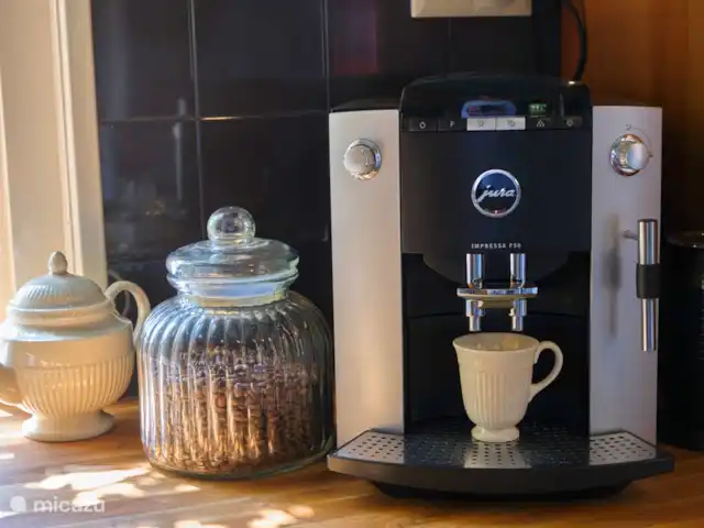 Darthuizer Lodge en Países Bajos, Utrecht, Leersum - casa vacacional Relájese con una taza de té o café recién molido. Este sueño