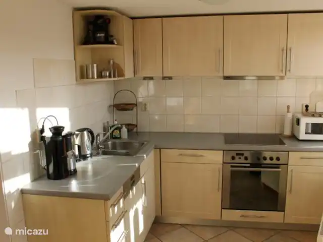 De Oranje Tulp | Pays-Bas, Hollande du Nord, Julianadorp aan Zee - bungalow La cuisine spacieuse est entièrement équipée