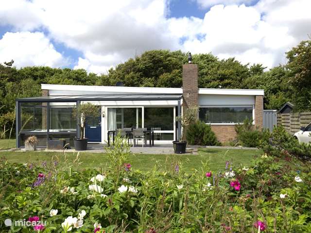 Holiday home in Netherlands, North Holland, Julianadorp at Sea - bungalow Bungalow Duinzicht