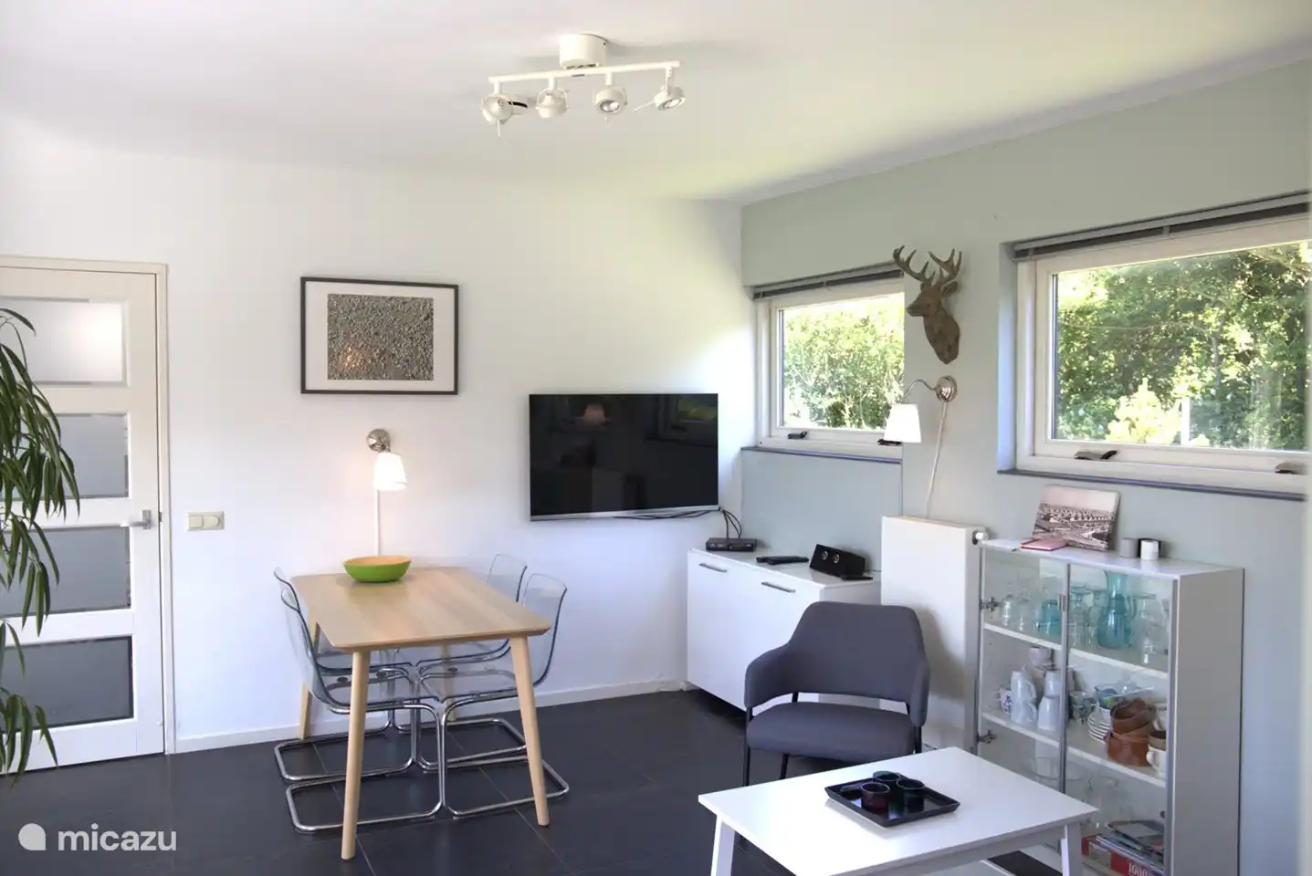 Auch innen ist es ansprechend dekoriert