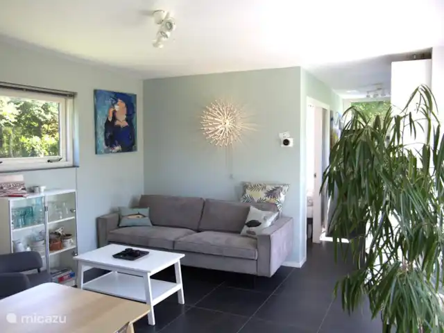 bungalow huren in Nederland, Noord-Holland, Julianadorp aan Zee – Bungalow Duinzicht lekkere bank