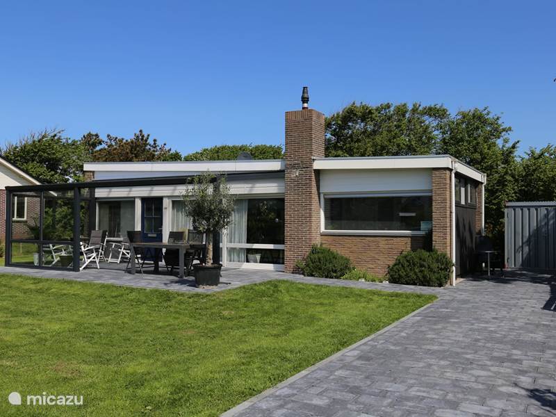 Holiday home in Netherlands, North Holland, Julianadorp at Sea Bungalow Bungalow Duinzicht